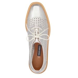 nine west verwin platform oxford